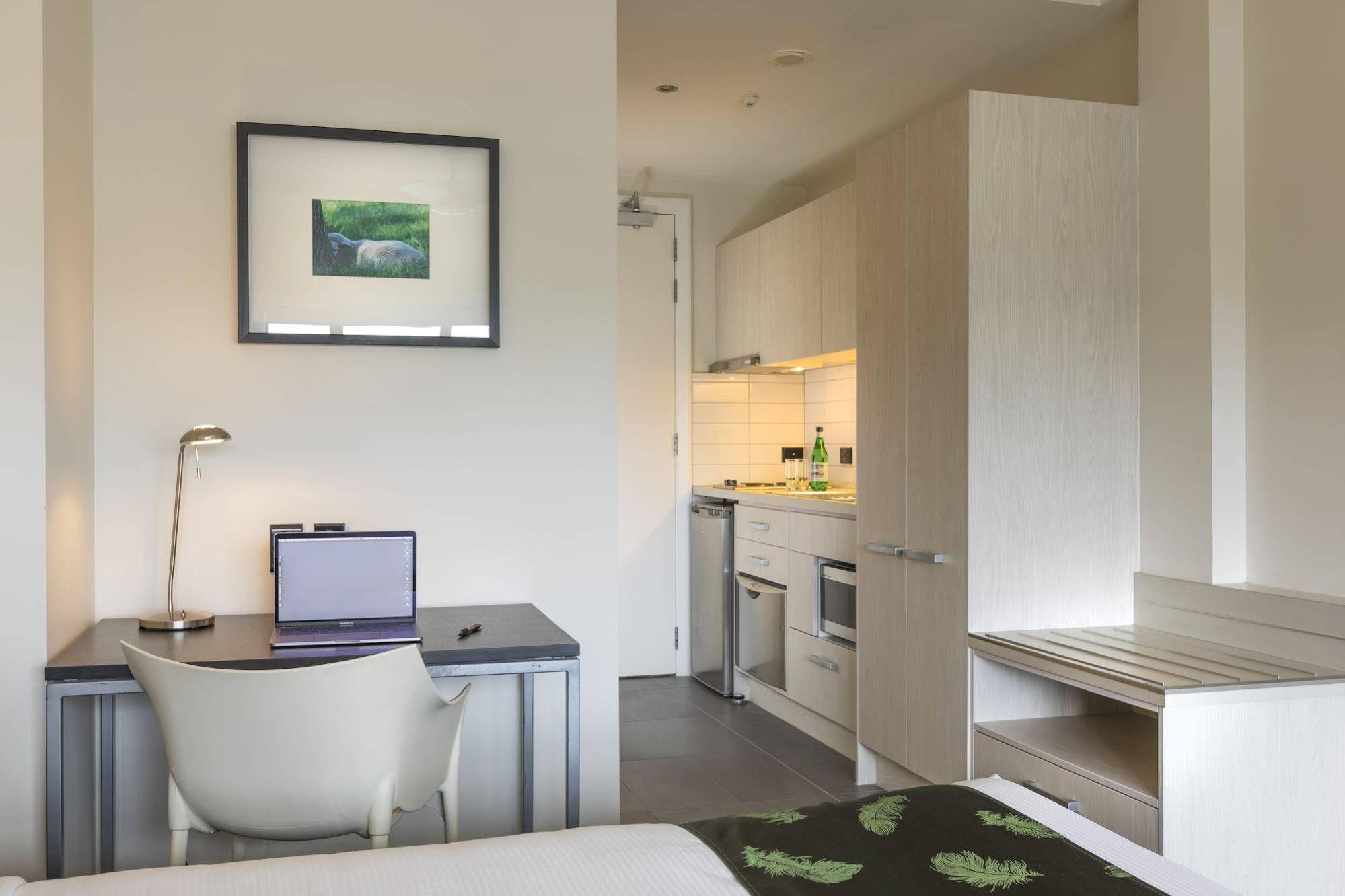 Aparthotel Quest Serviced 4*