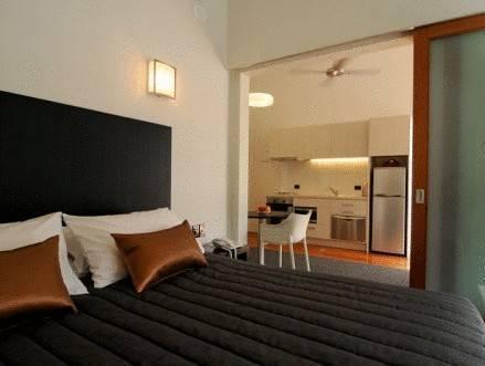 Quest Serviced Aparthotel 4*